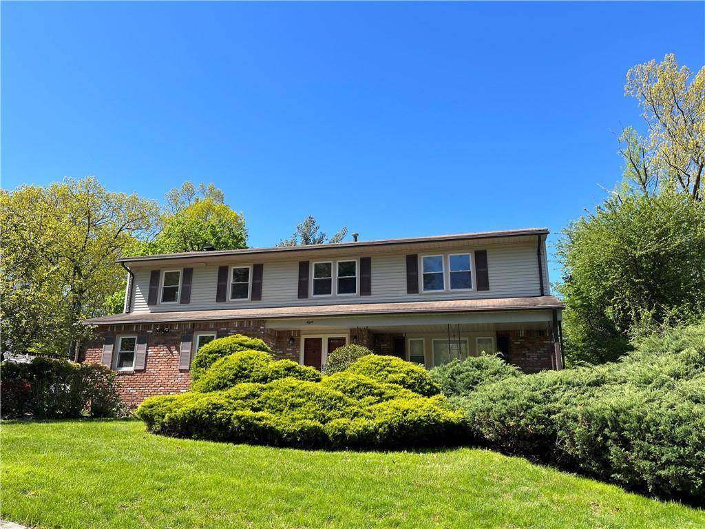 Orangeburg, NY 10962,8 Ethan Allen CT