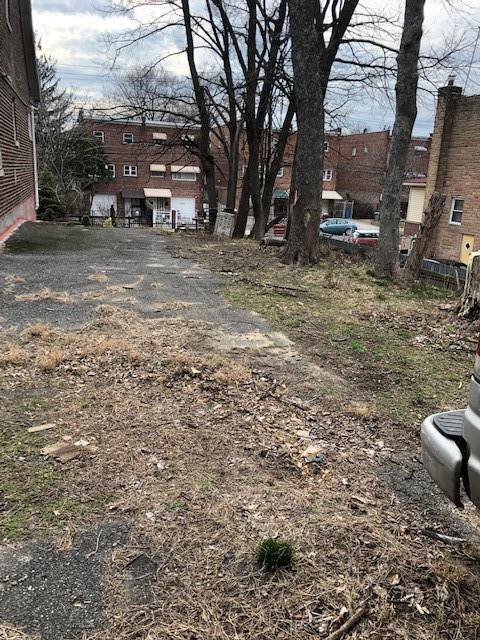 Bronx, NY 10473,458 Howe AVE