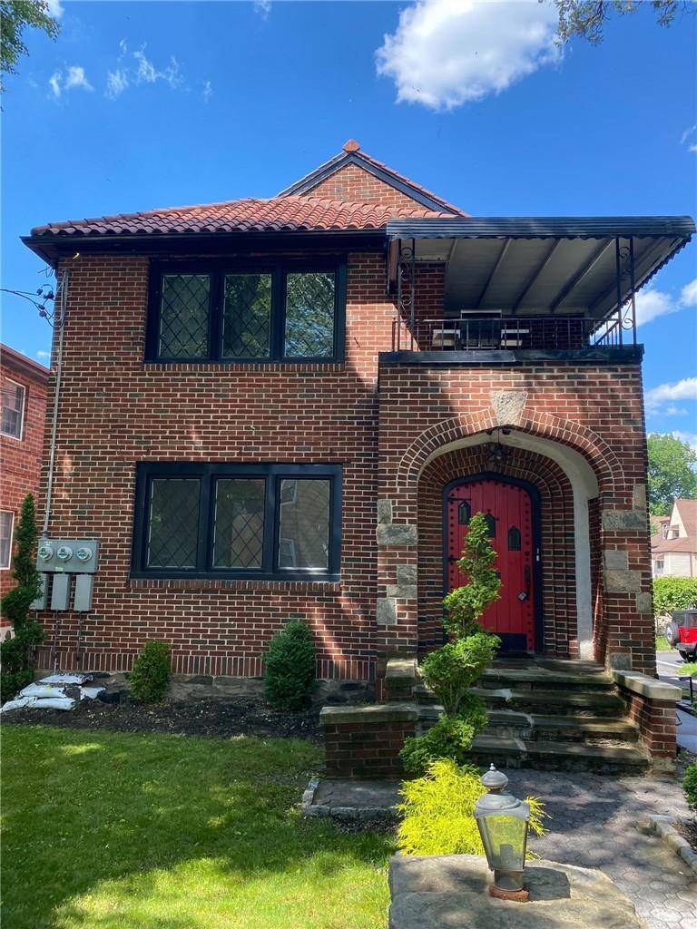 Mount Vernon, NY 10552,69 W Devonia AVE