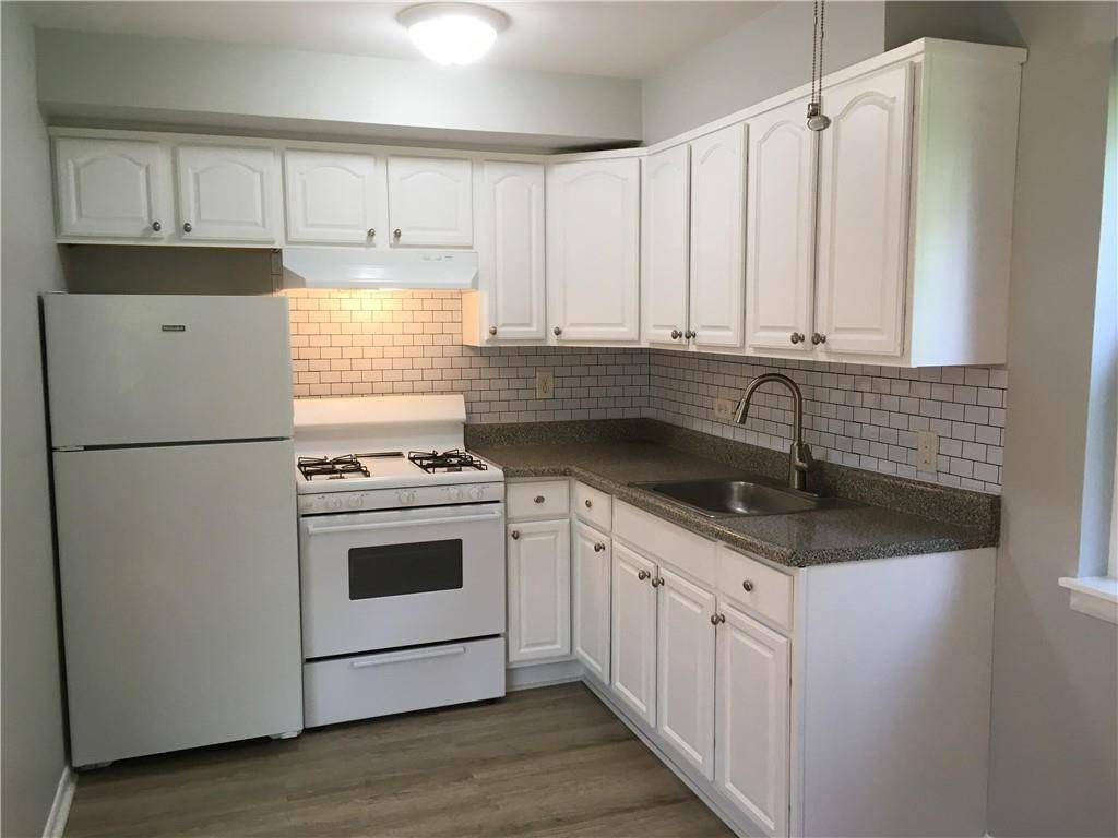 Warwick, NY 10990,4 Old Ridge RD #7