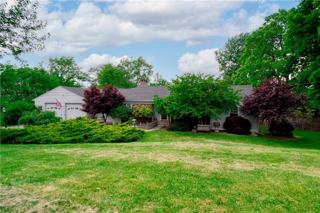 Poughkeepsie, NY 12603,21 Clover Hill DR