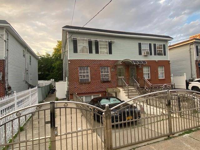 Bronx, NY 10473,2059 Lacombe AVE