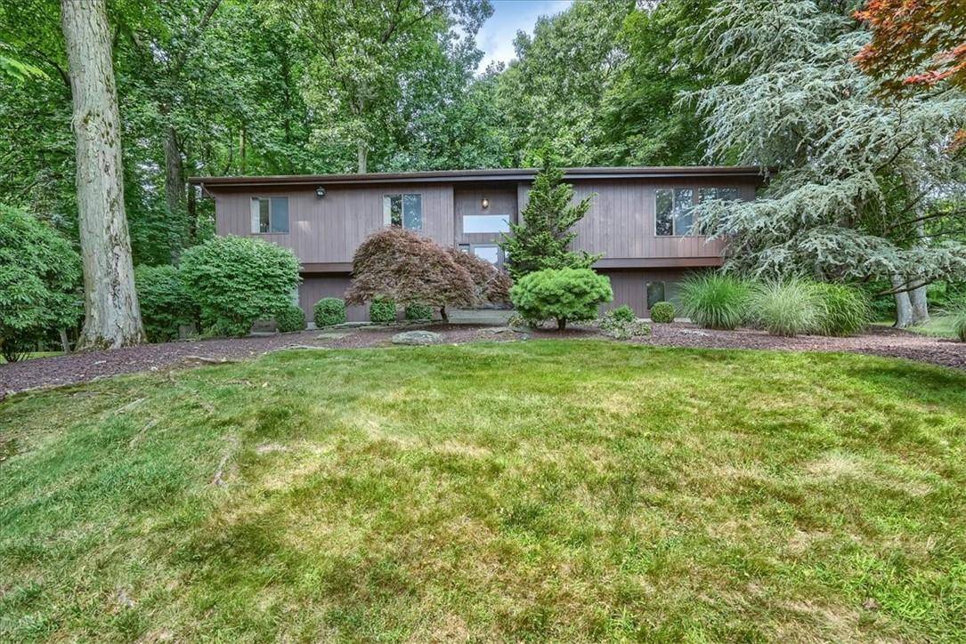 Nanuet, NY 10954,9 Apple CT