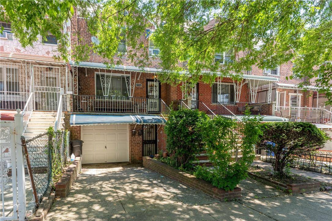 Bronx, NY 10469,3346 Corsa AVE