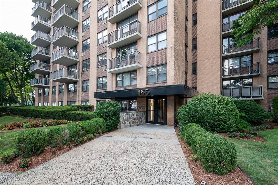 White Plains, NY 10603,155 Ferris AVE #1K