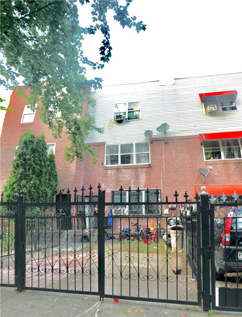 Bronx, NY 10455,425 E 147th ST