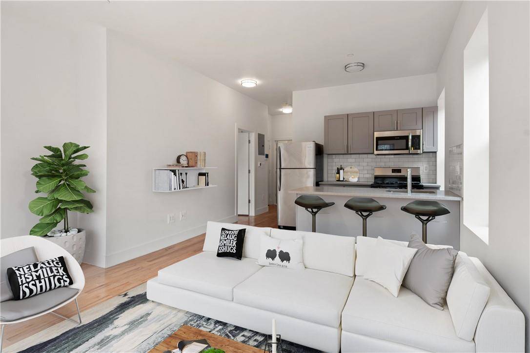 Bronx, NY 10453,1845 Andrews AVE #3