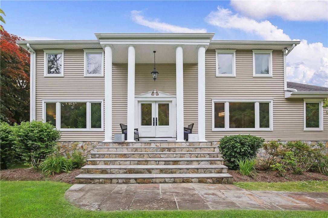 Armonk, NY 10504,20 Byram Hill RD #R