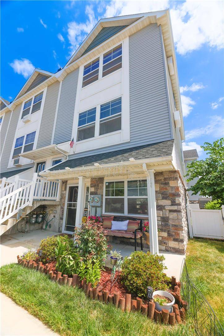 Bronx, NY 10473,87 Horizon CT