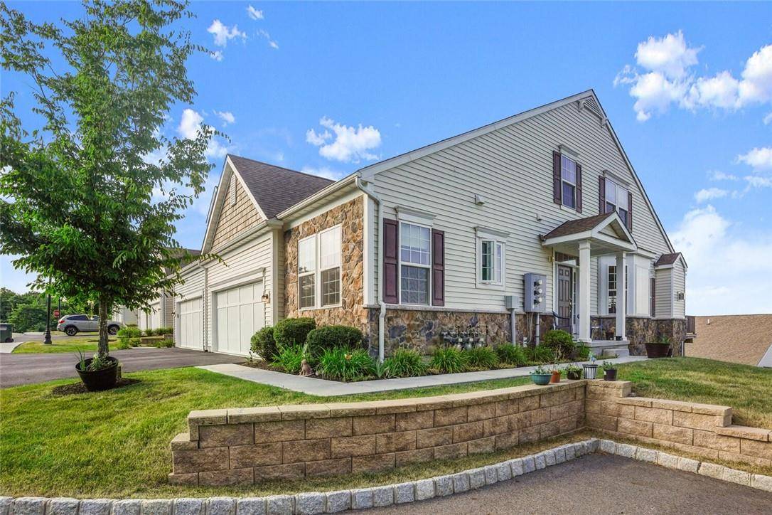 Carmel, NY 10512,11 Carpenter CT