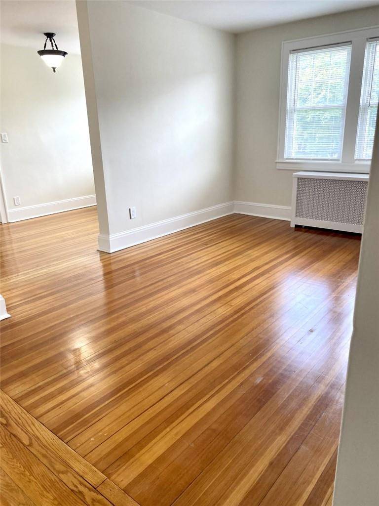 Rye, NY 10580,99 Theodore Fremd AVE #3R