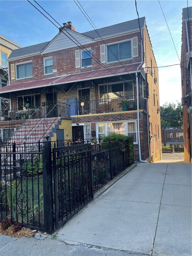 Bronx, NY 10467,3423 Olinville AVE