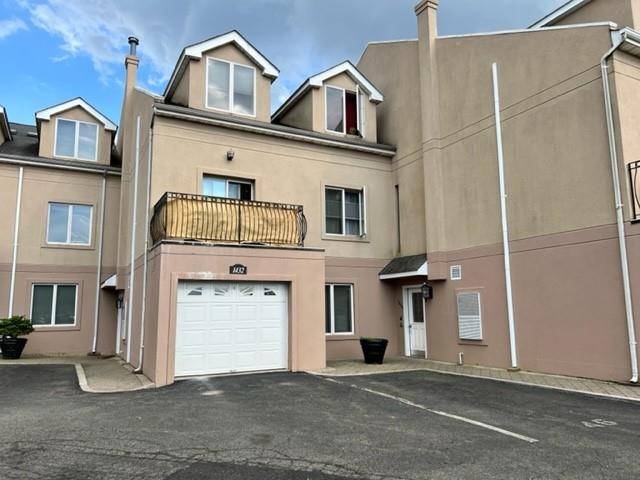 Bronx, NY 10465,1432 Outlook AVE #1