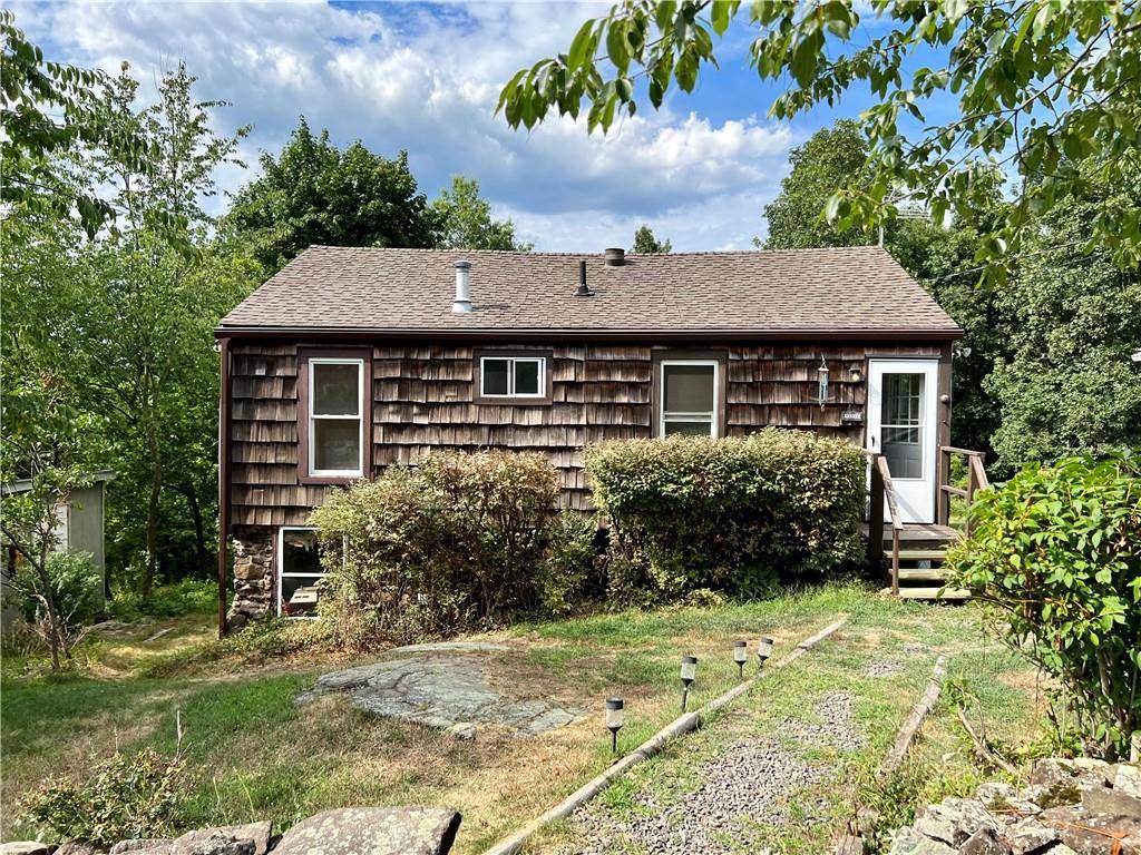 Valley Cottage, NY 10989,496 Mountainview AVE #A