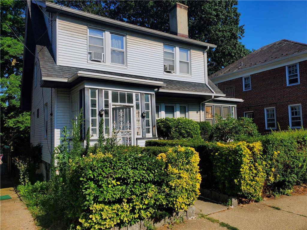 Bronx, NY 10471,6022 Tyndall AVE