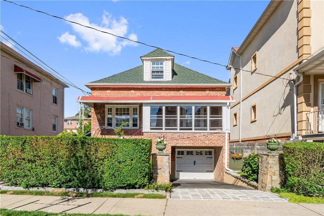 Bronx, NY 10466,4138 De Reimer AVE