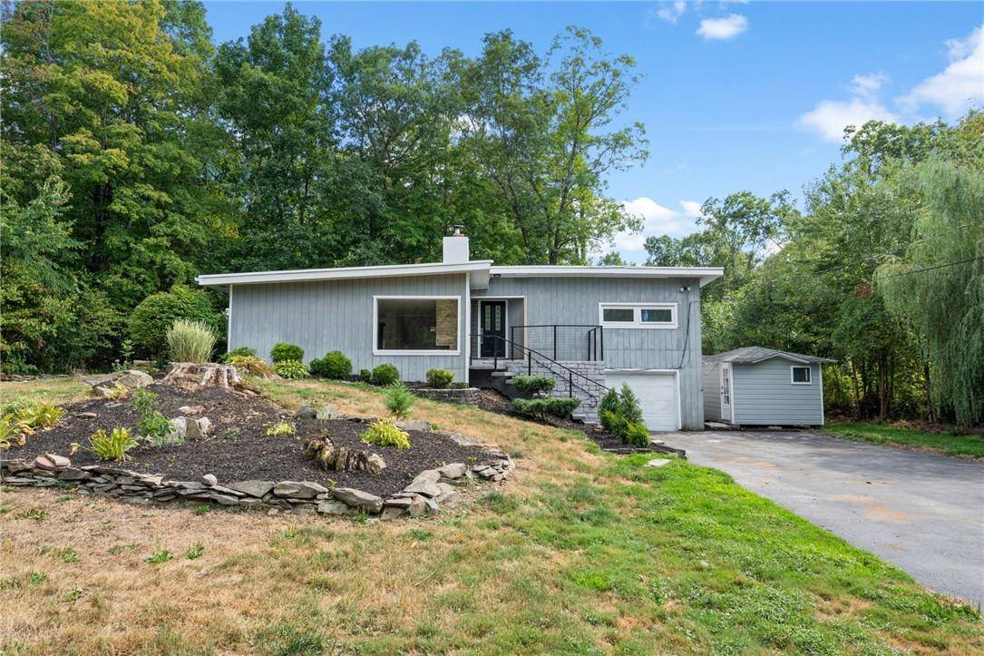 Hyde Park, NY 12538,50 White Oaks RD