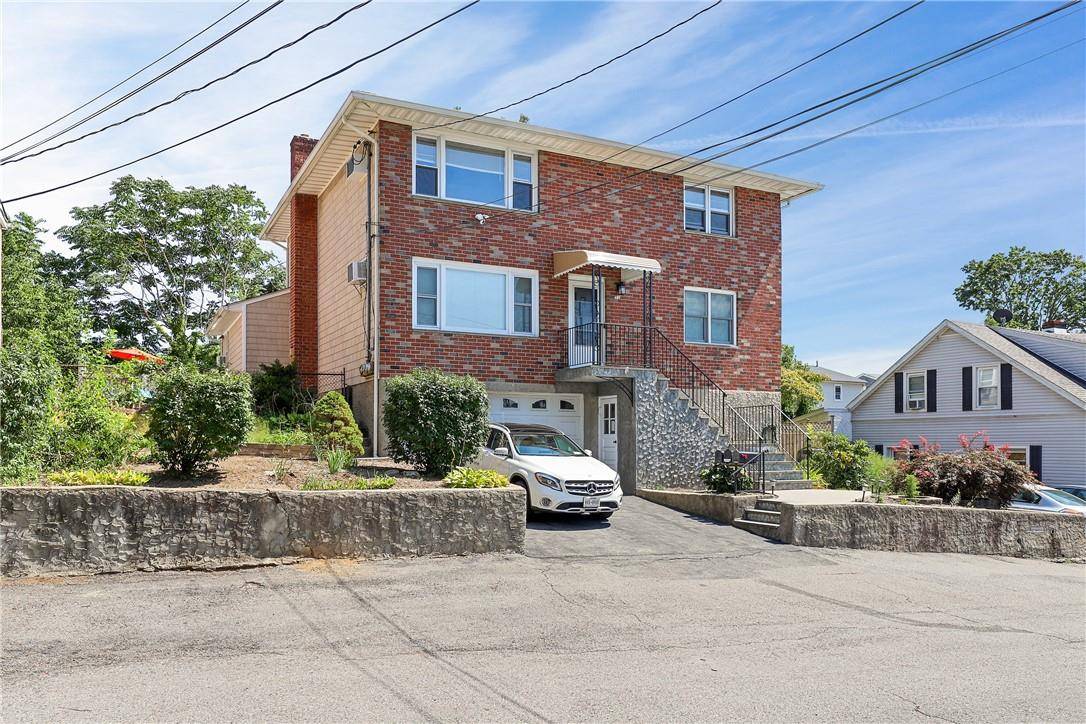 Bronxville, NY 10708,50 Tunis AVE #2