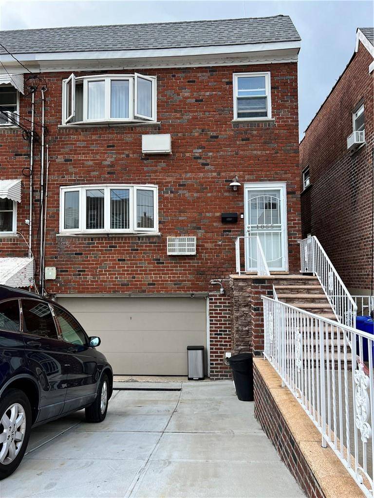 Bronx, NY 10465,1055 Revere AVE