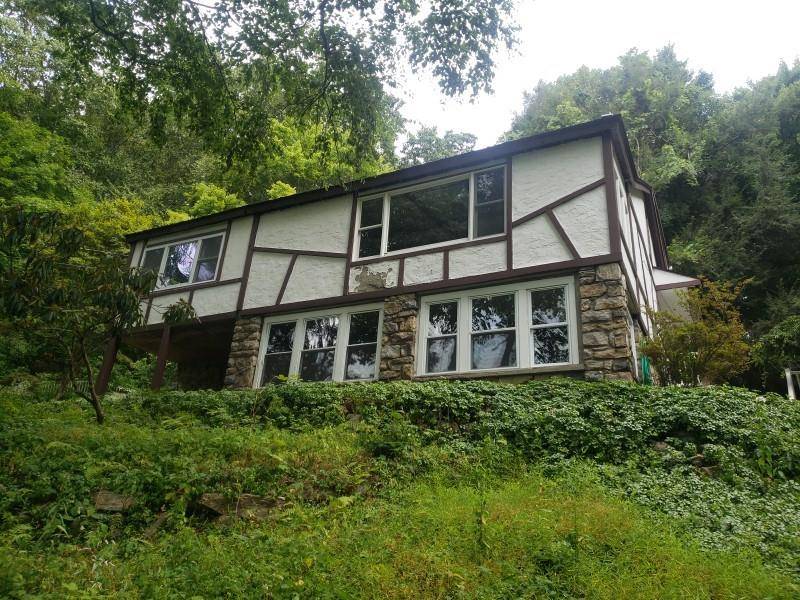 Carmel, NY 10541,25 Old Long Pond RD