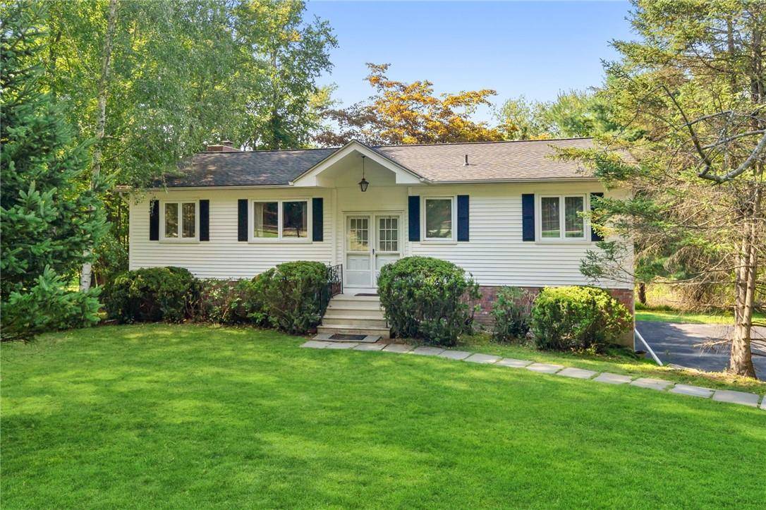 Carmel, NY 10512,28 Lake Gilead RD