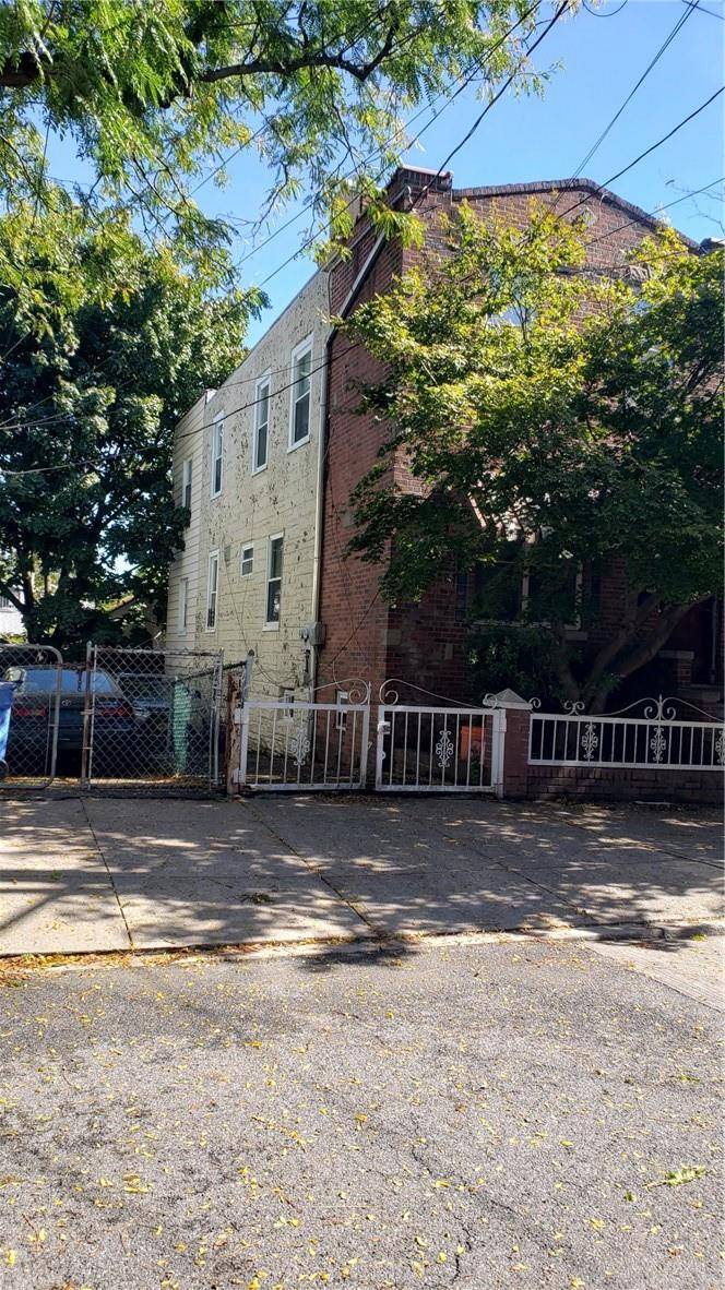 Bronx, NY 10466,4322 Gunther AVE