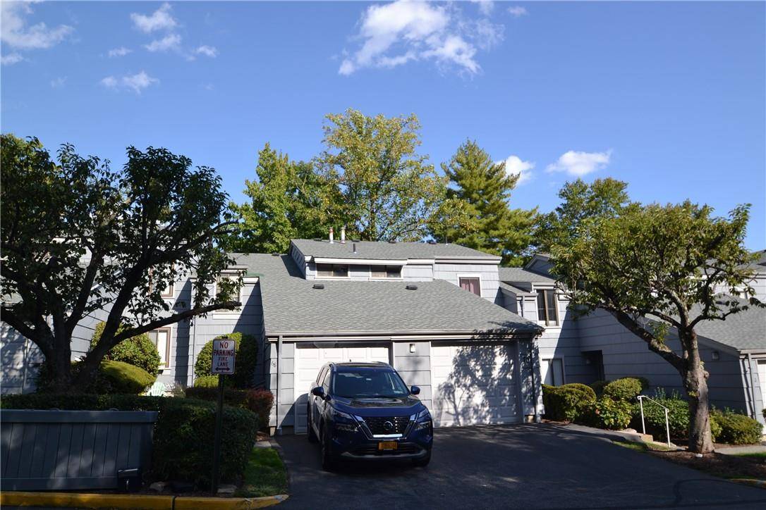 Nanuet, NY 10954,68 Branchwood LN