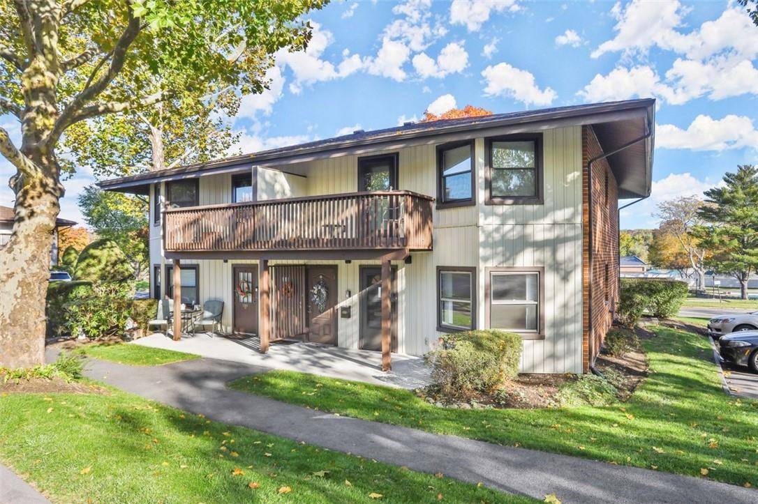 Yorktown Heights, NY 10598,1 Hampton CT #B