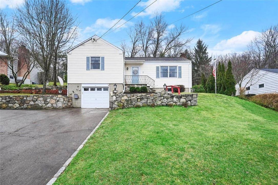 Bedford Hills, NY 10507,49 Woodland RD