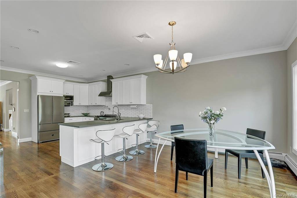 Valley Cottage, NY 10989,550 Mountainview AVE #3