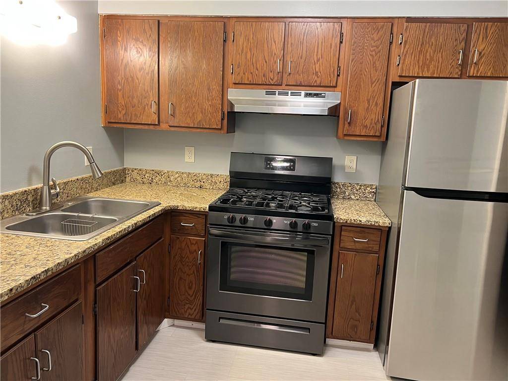 Bronx, NY 10473,2072 Caesar PL