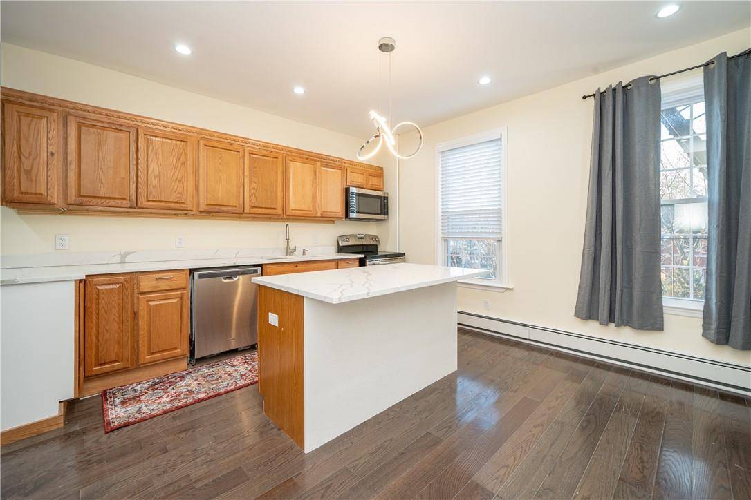White Plains, NY 10606,188 Fisher AVE #2