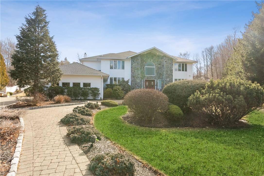 Carmel, NY 10512,15 Theresa CT