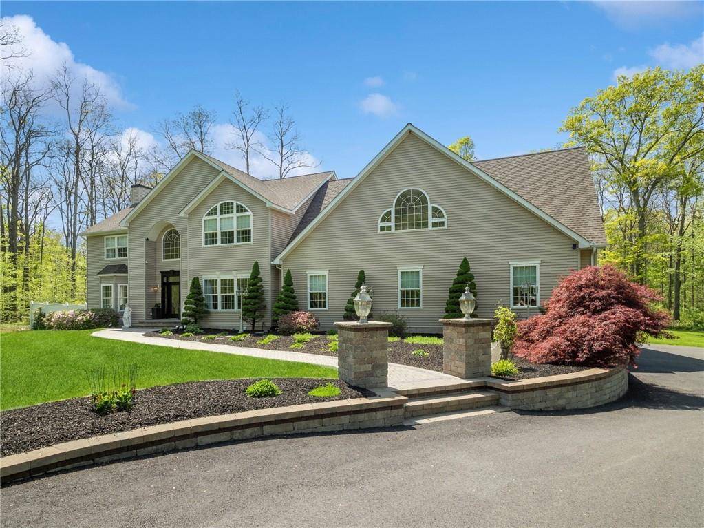 Wallkill, NY 12589,1764 Albany Post RD