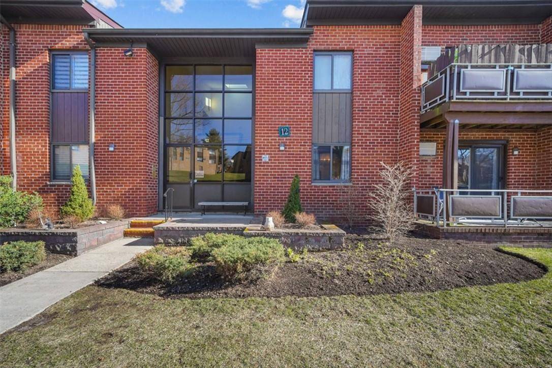 Pomona, NY 10970,12 Charles LN #1D