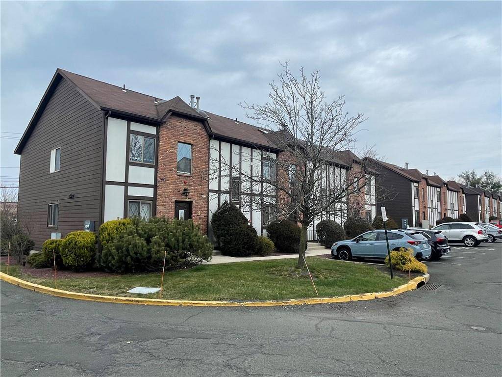 Nanuet, NY 10954,135 W Nyack RD #63