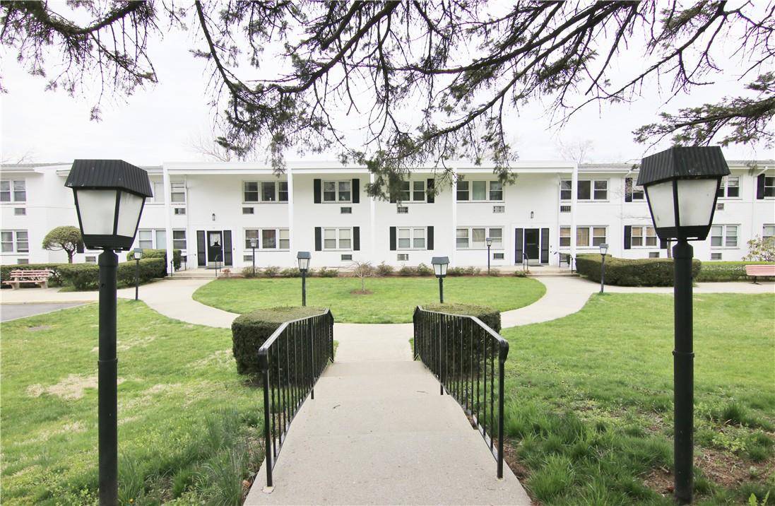 Rye Brook, NY 10573,32 N Ridge ST #D