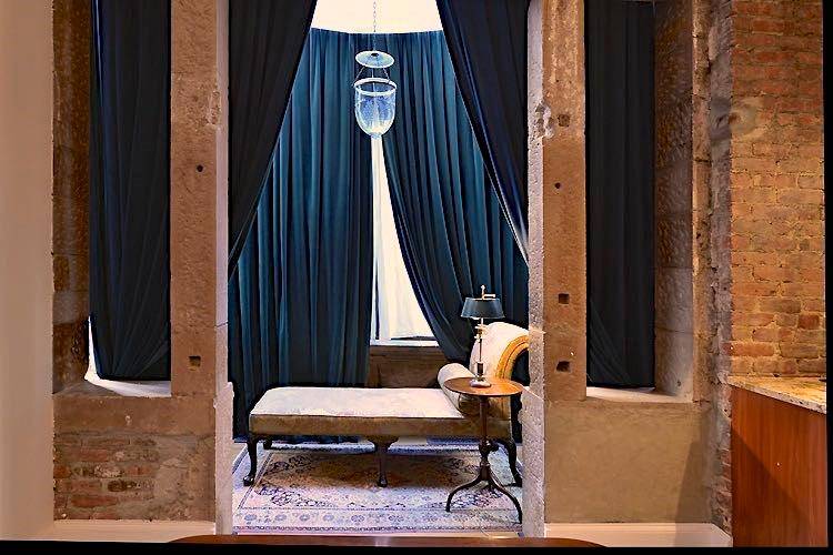 New York (manhattan), NY 10023,14 W 68 ST #04