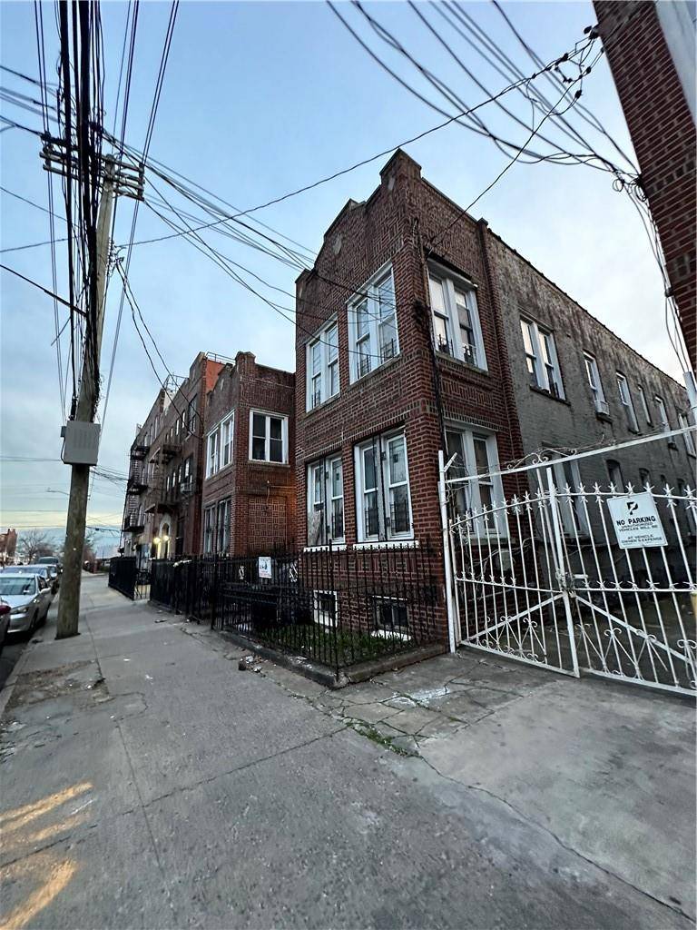 Brooklyn, NY 11207,578 Williams AVE