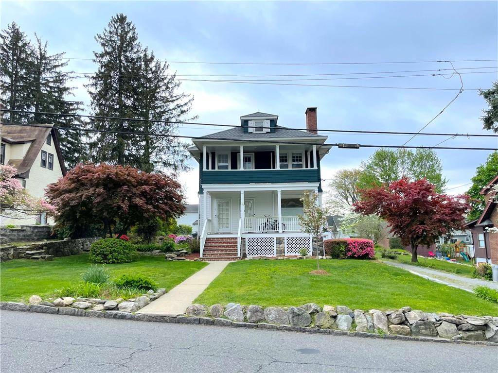 Scarsdale, NY 10583,36 Grand BLVD #1