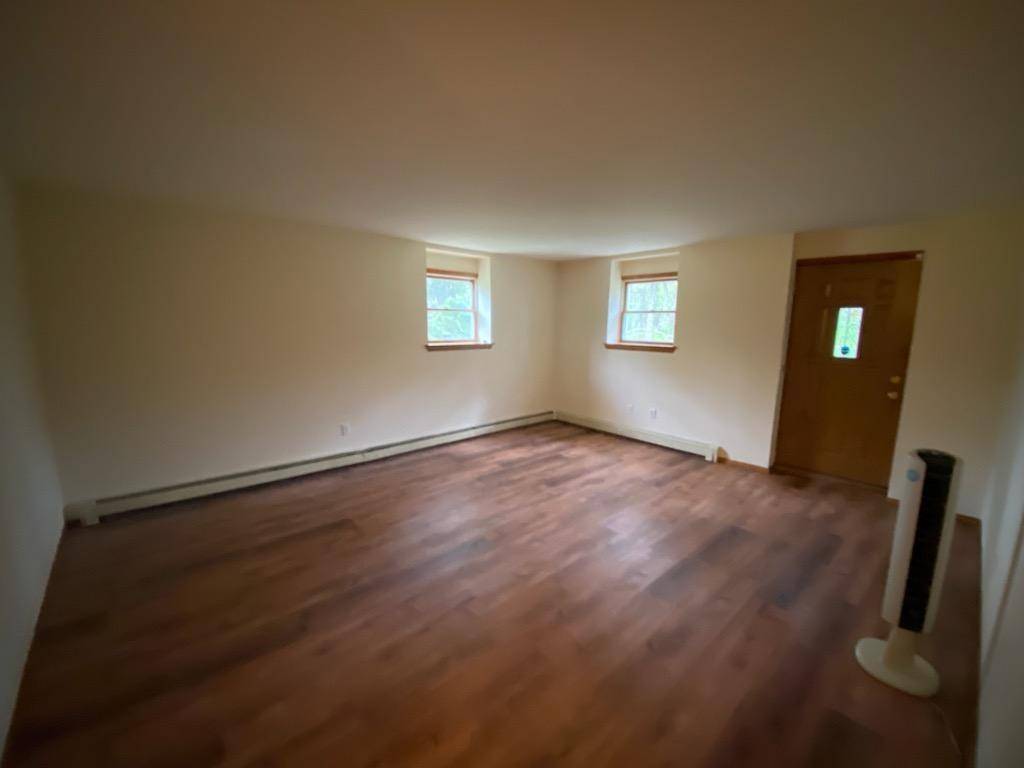 Hopewell Junction, NY 12533,8 Sodano RD
