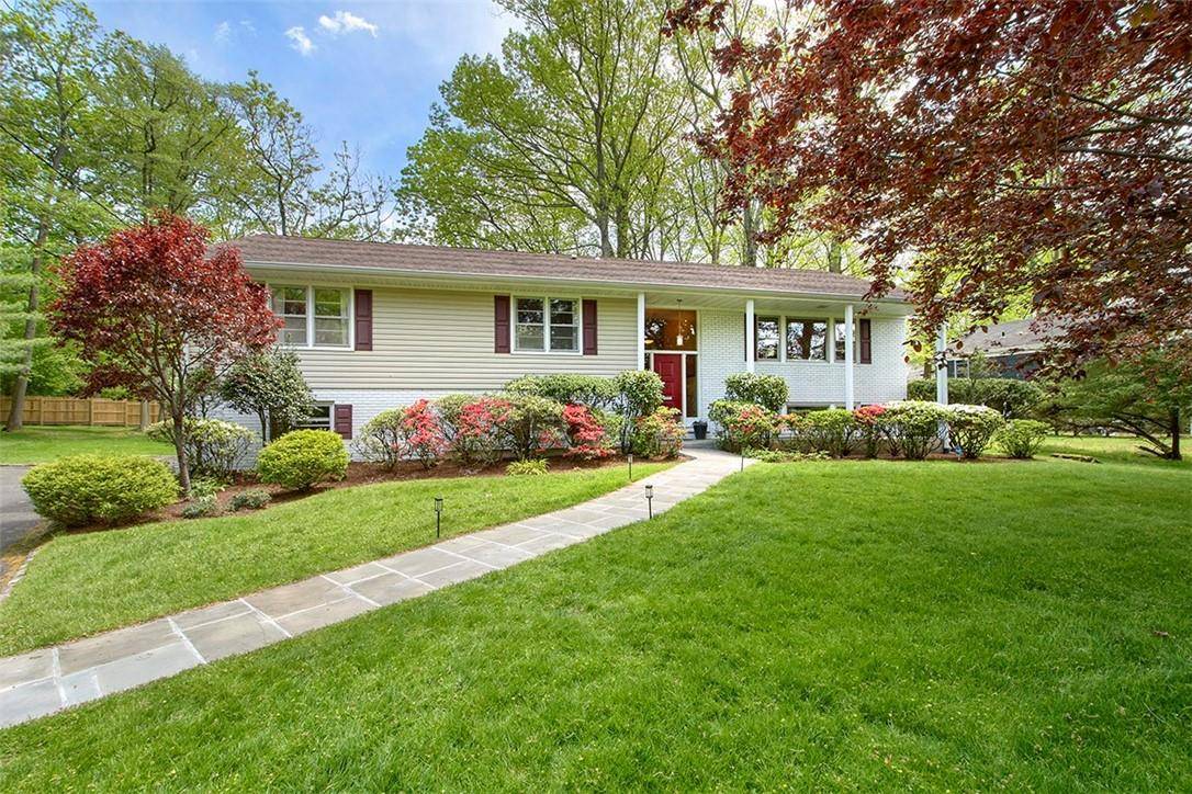 Rye, NY 10580,21 Douglas CIR