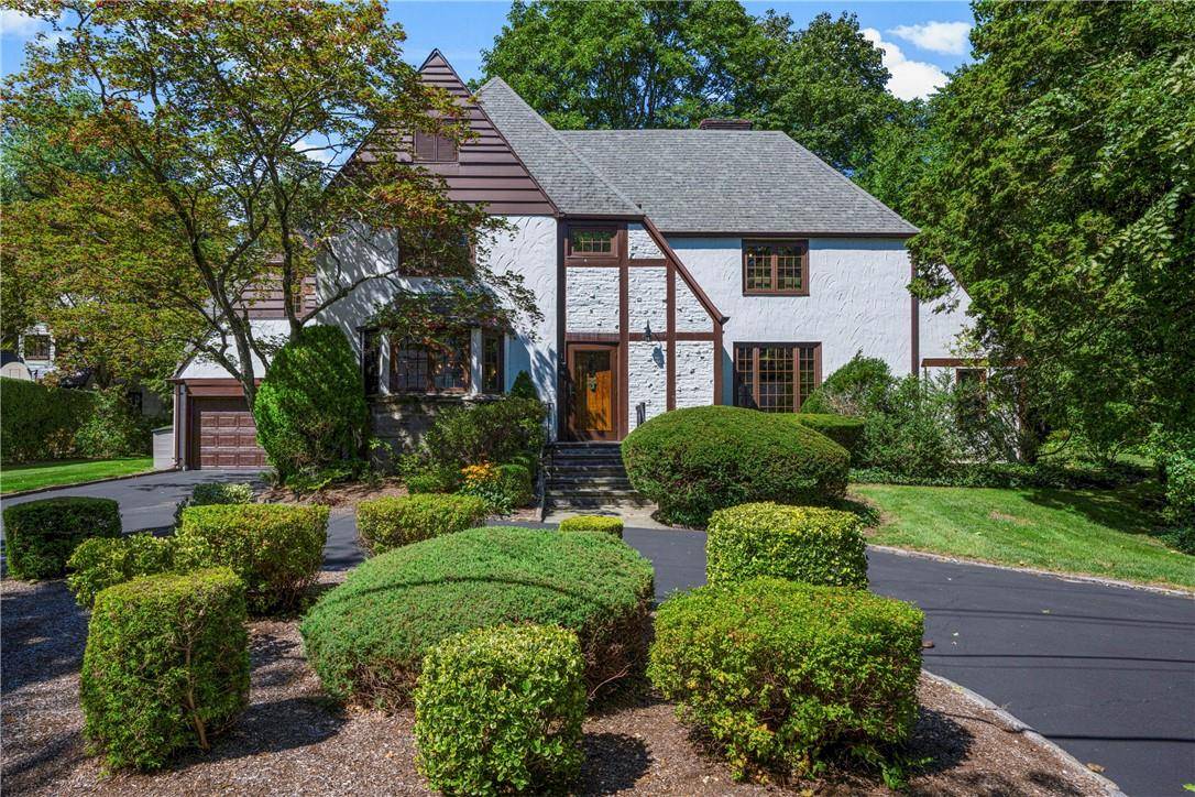 Scarsdale, NY 10583,1 Overton RD