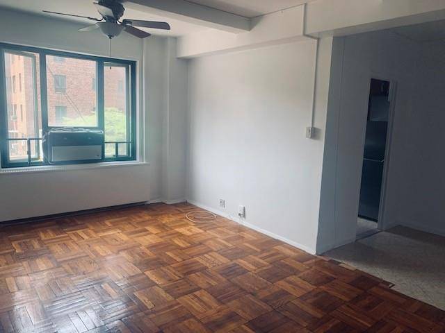 Bronx, NY 10462,1470 West AVE #2D