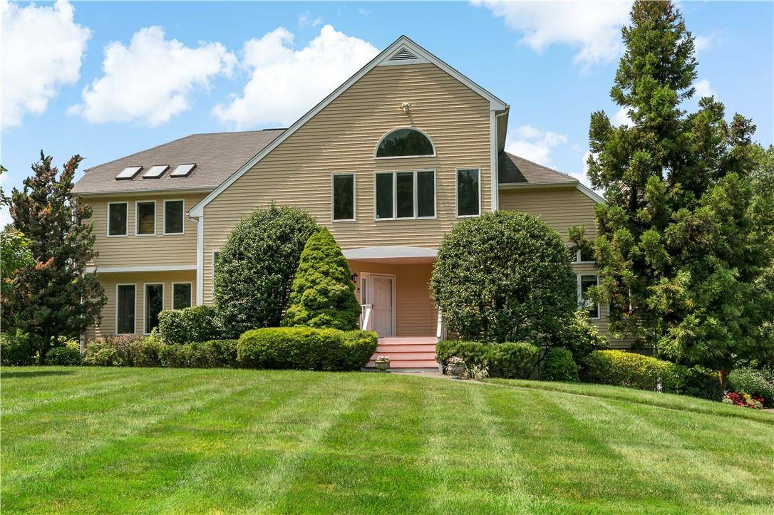 Yorktown Heights, NY 10598,3091 Dahlia CT