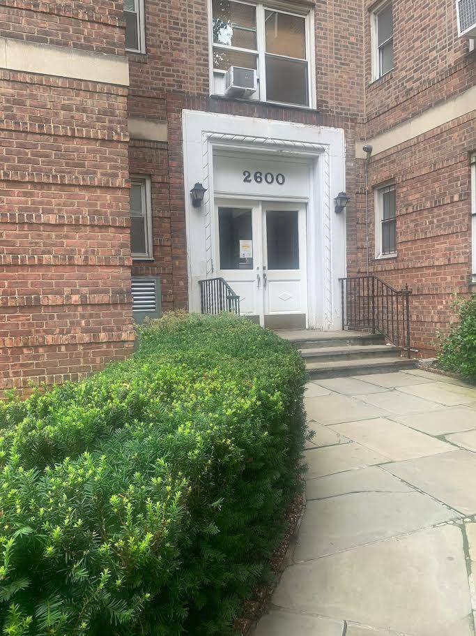 Bronx, NY 10463,2600 Henry Hudson Pkwy #1E