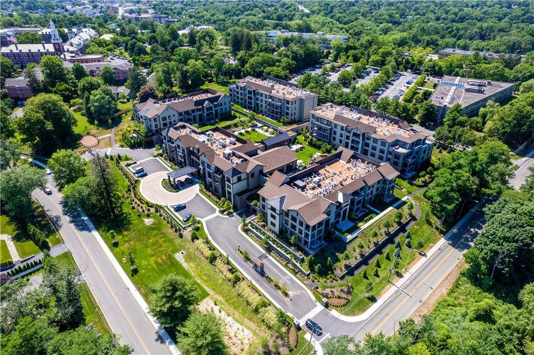Rye, NY 10580,120 Old Post RD #D105