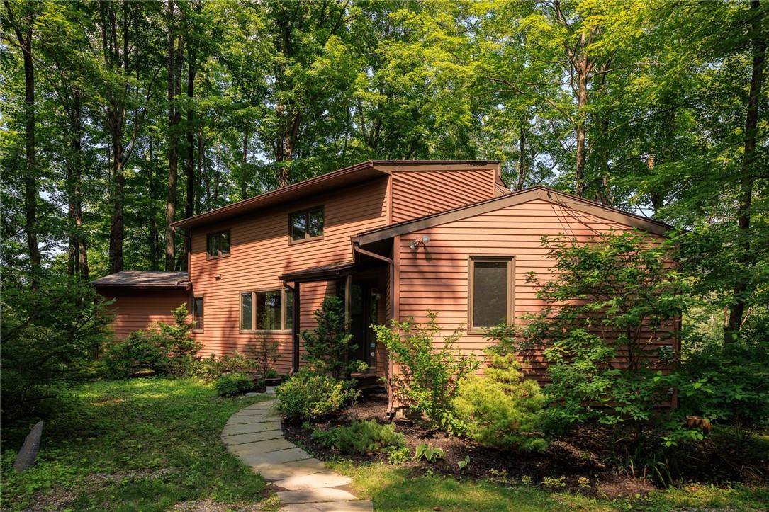 Canaan, NY 12029,70 Lillie RD