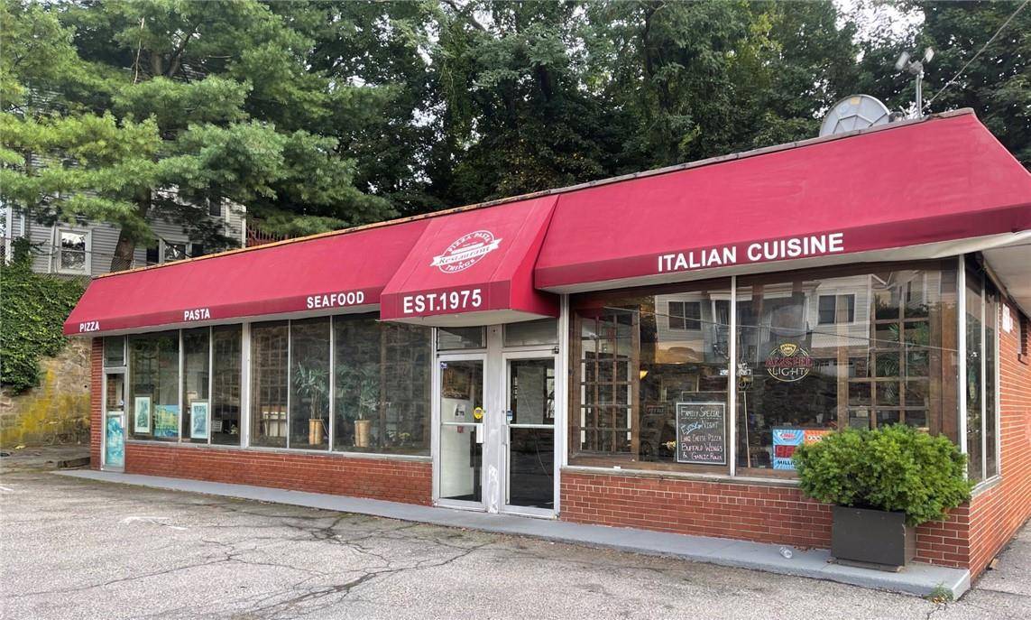 West Harrison, NY 10604,206-210 Underhill AVE