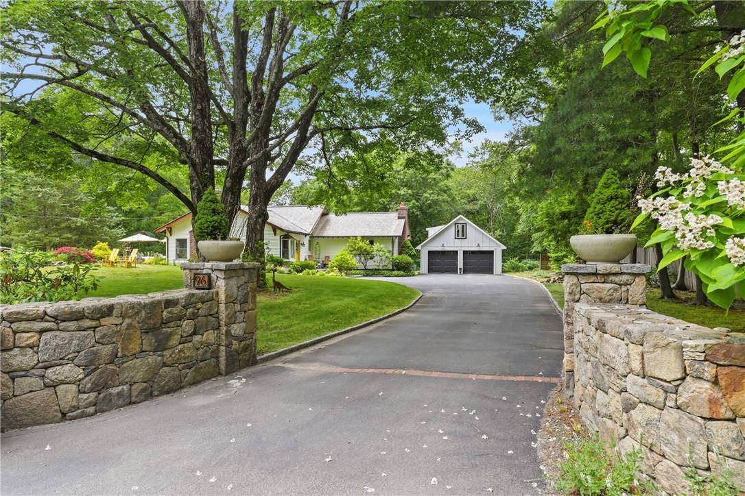 Pound Ridge, NY 10576,96 Old Church LN